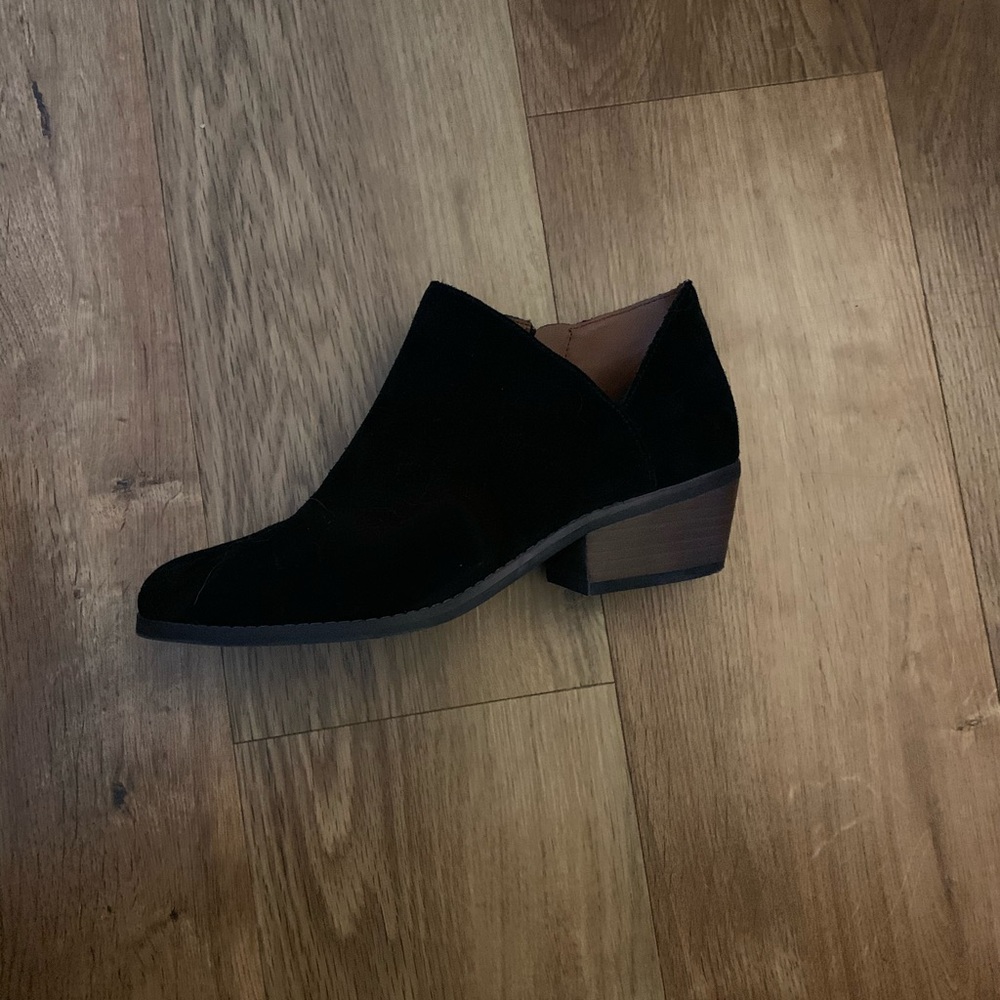 Black Booties